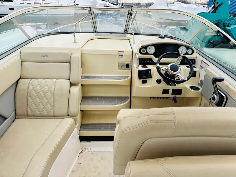 Slide: The Image of Regal 28 Express 2019 - 11