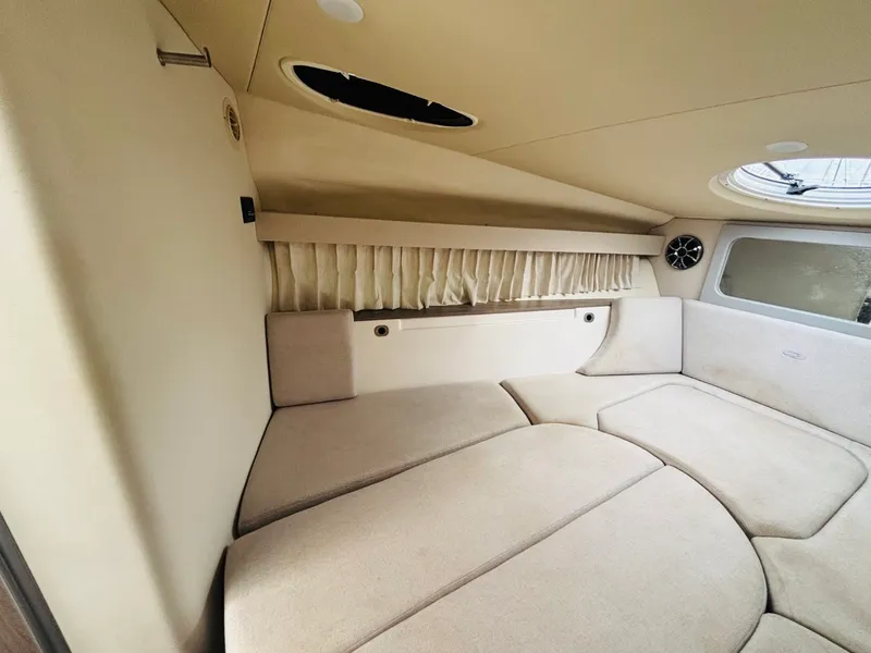 Slide: The Image of Regal 28 Express 2019 - 19