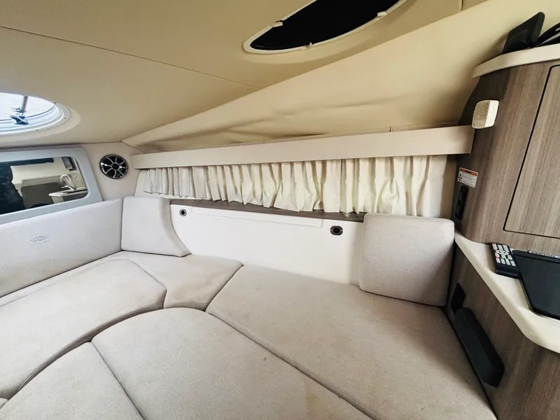 Slide: The Image of Regal 28 Express 2019 - 20