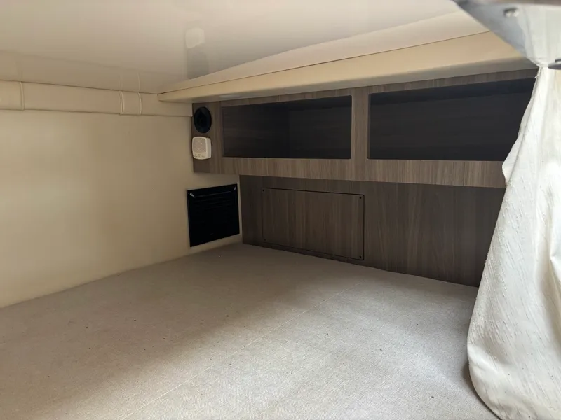 Slide: The Image of Regal 28 Express 2019 - 34