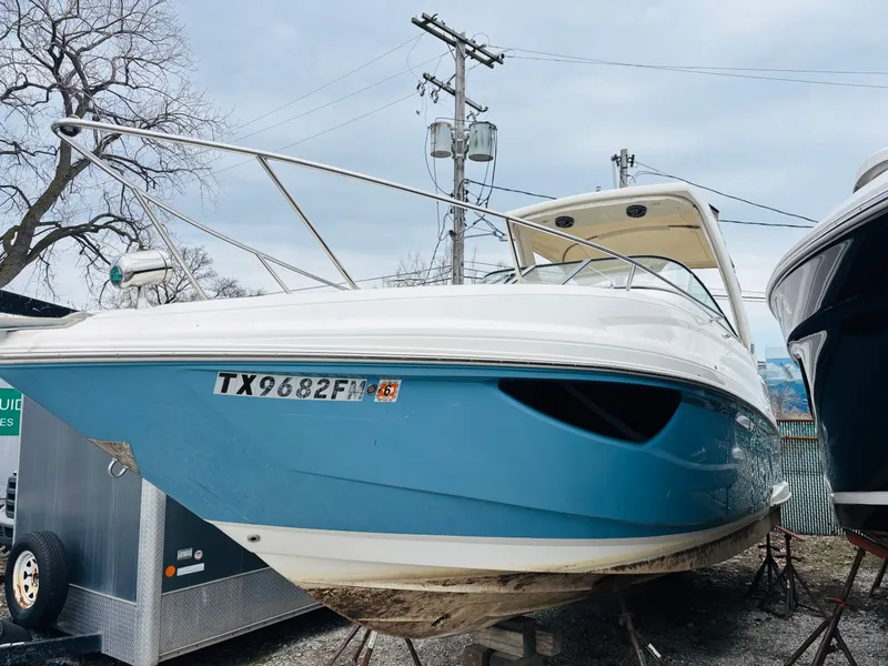 Slide: The Image of Regal 28 Express 2019 - 43