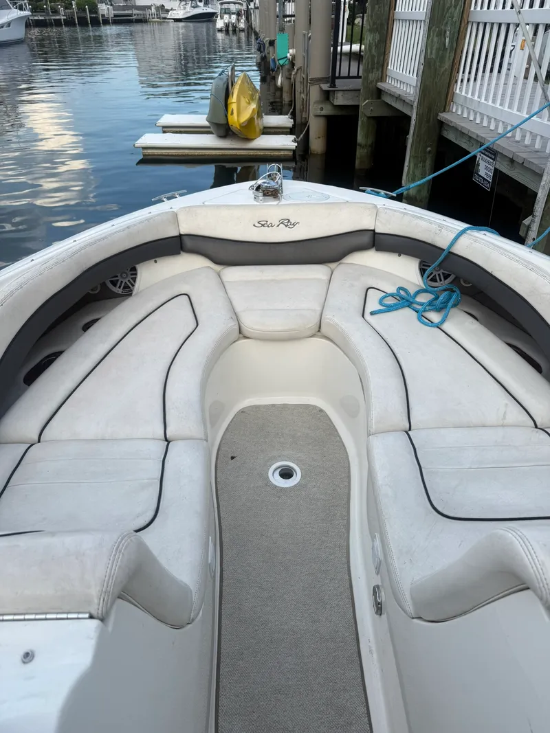 Slide: The Image of Sea Ray 290 SLX 2005 - 15