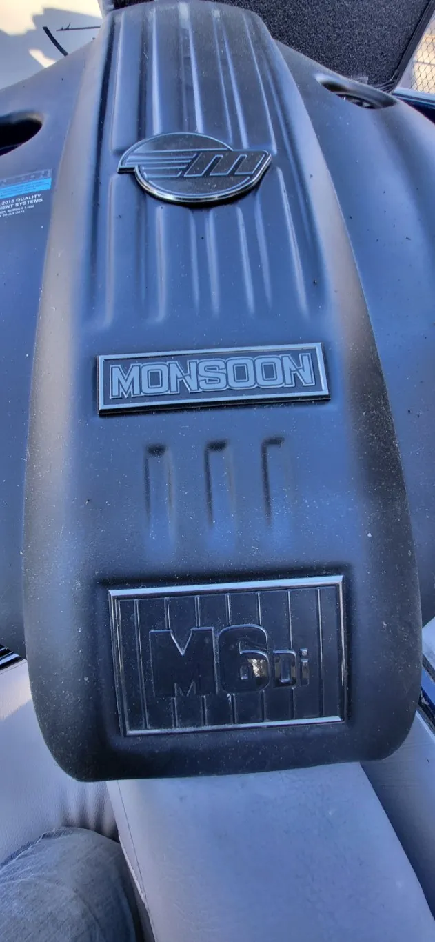 Slide: The Image of Malibu Wakesetter 23 MXZ 2021 - 18