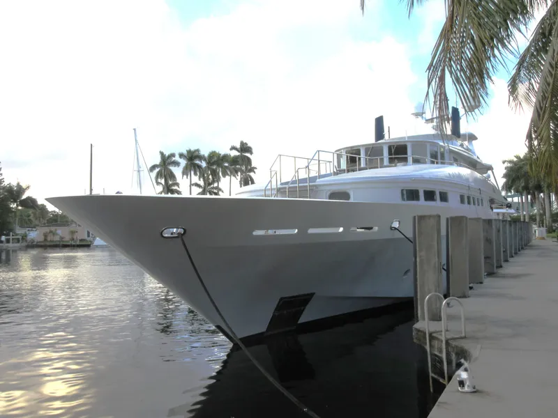 Slide: The Image of Heesen 144 1990 - 115