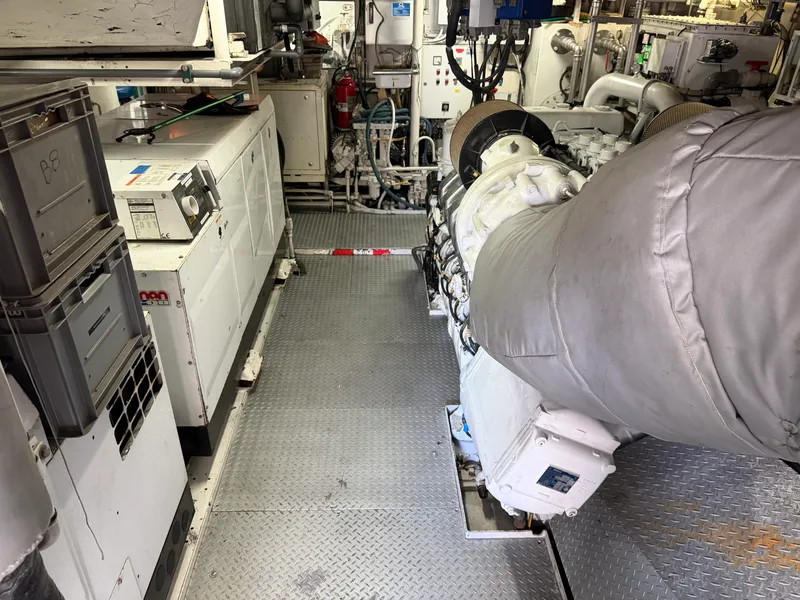 Slide: The Image of Heesen 144 1990 - 117