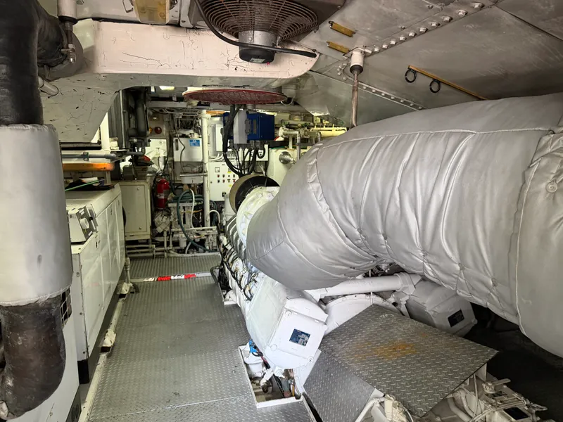 Slide: The Image of Heesen 144 1990 - 129