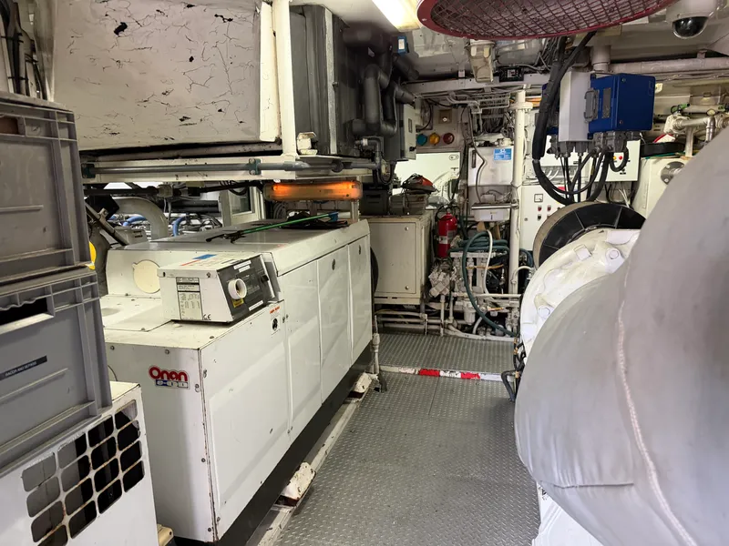 Slide: The Image of Heesen 144 1990 - 130