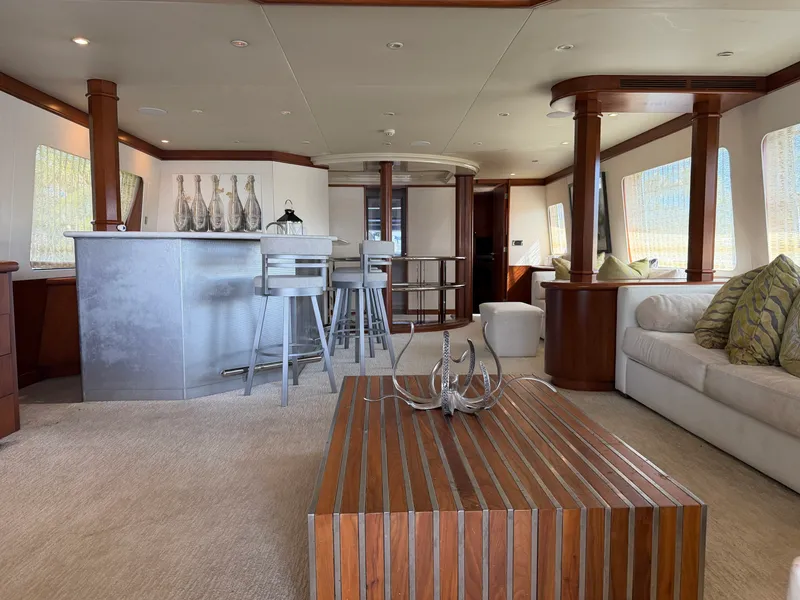 Slide: The Image of Heesen 144 1990 - 16