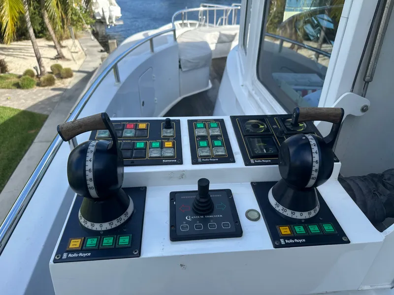 Slide: The Image of Heesen 144 1990 - 39