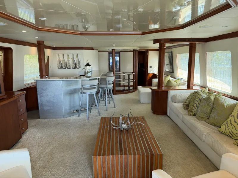 Slide: The Image of Heesen 144 1990 - 4