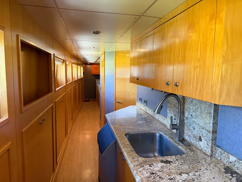 Slide: The Image of Heesen 144 1990 - 46