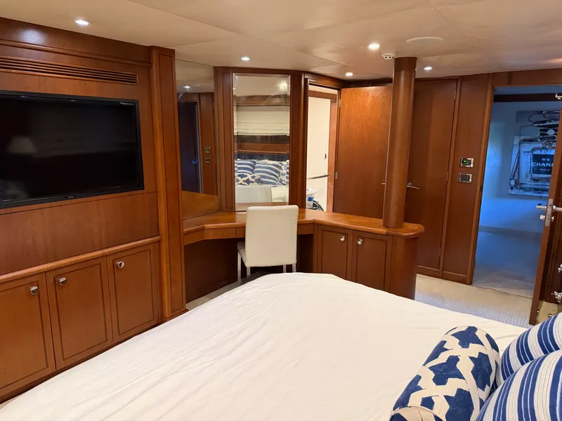 Slide: The Image of Heesen 144 1990 - 47