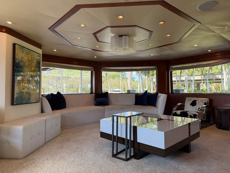 Slide: The Image of Heesen 144 1990 - 5