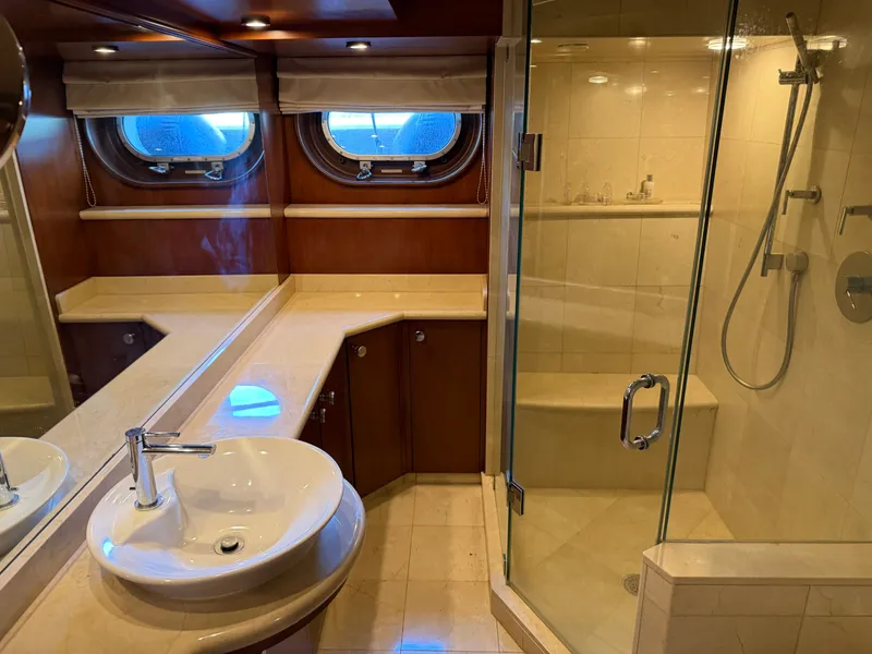 Slide: The Image of Heesen 144 1990 - 68