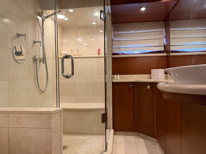 Slide: The Image of Heesen 144 1990 - 75