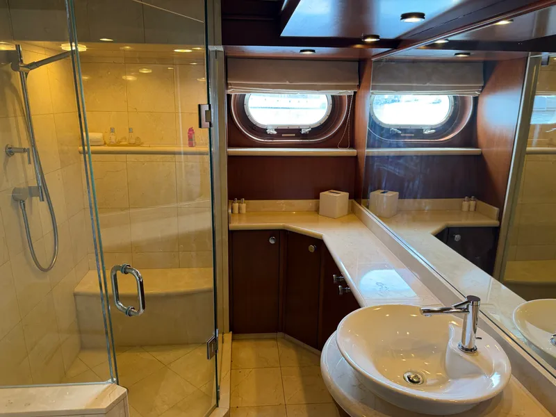 Slide: The Image of Heesen 144 1990 - 77