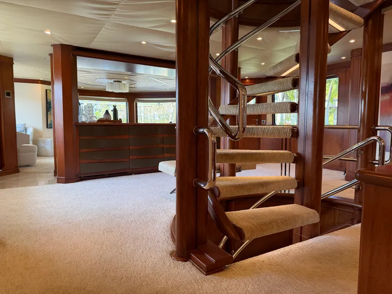 Slide: The Image of Heesen 144 1990 - 89