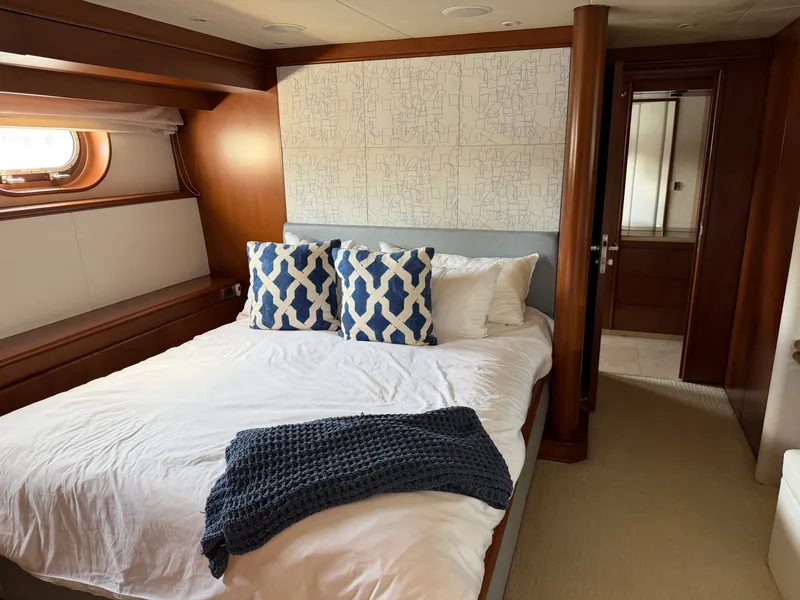 Slide: The Image of Heesen 144 1990 - 9