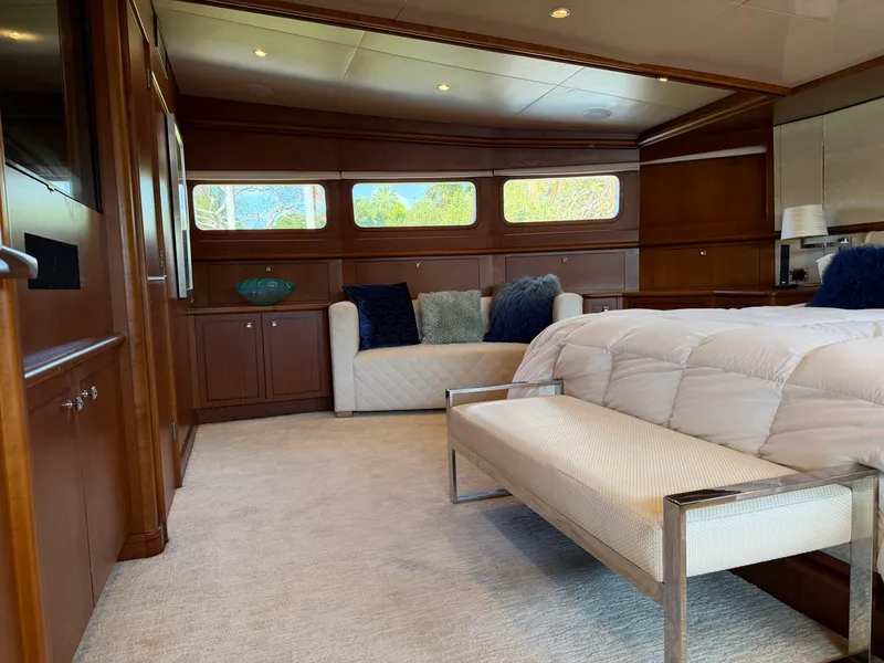 Slide: The Image of Heesen 144 1990 - 98