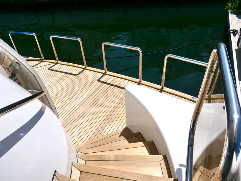 Slide: The Image of Westport 112 2000 - 22