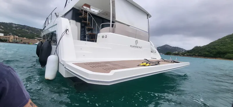 Slide: The Image of Fountaine Pajot MY6 2024 - 10