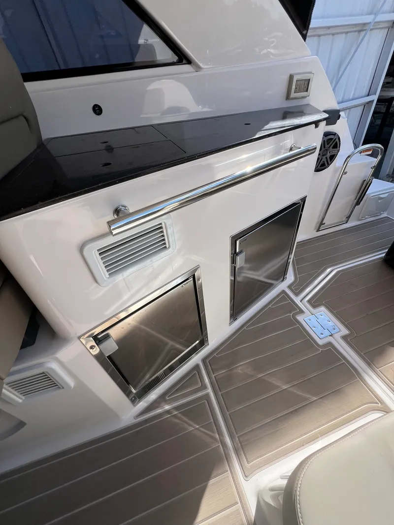 Slide: The Image of Regal 35 Sport Coupe 2015 - 10