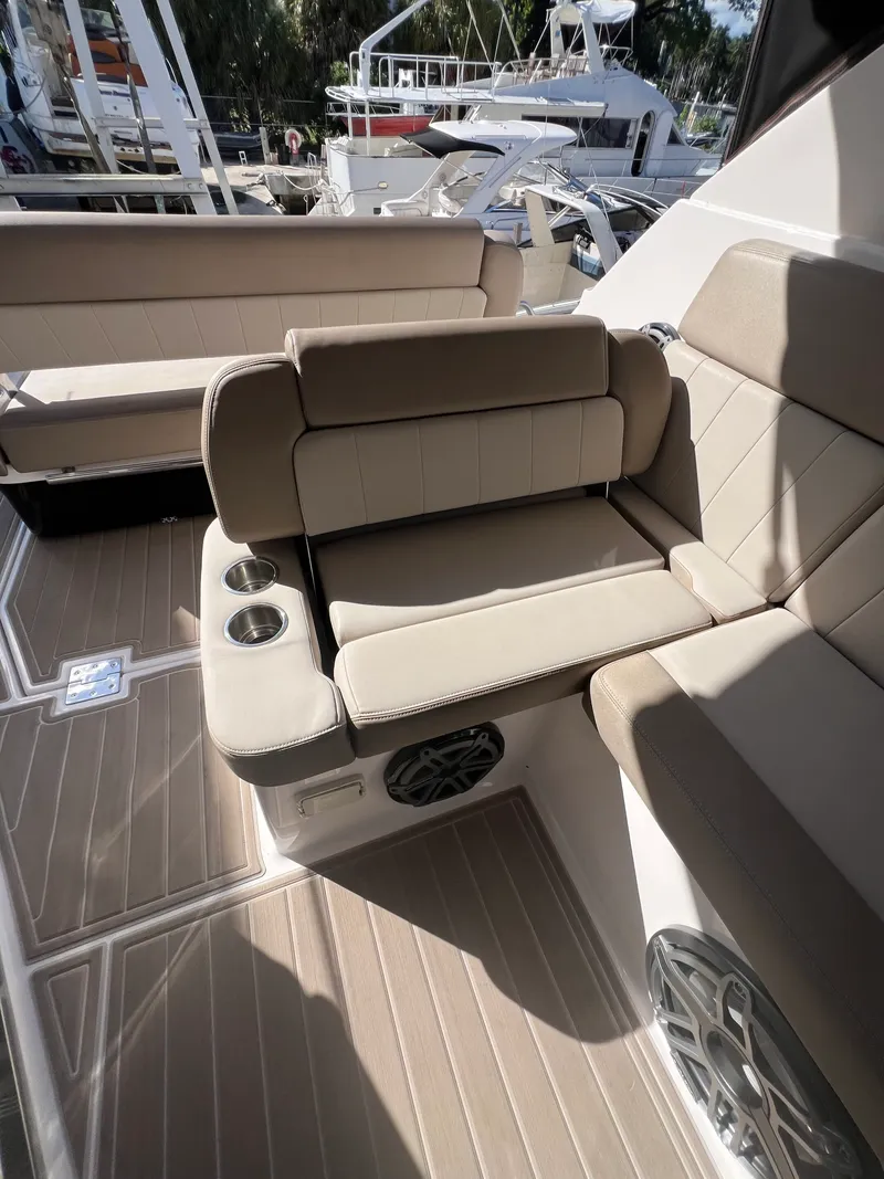 Slide: The Image of Regal 35 Sport Coupe 2015 - 9