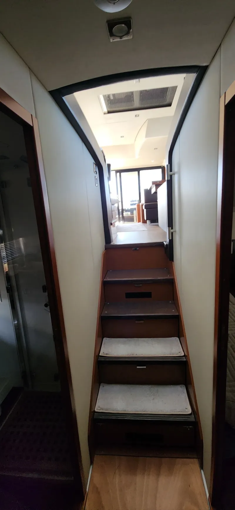 Slide: The Image of Jeanneau Prestige 50 Fly 2016 - 11