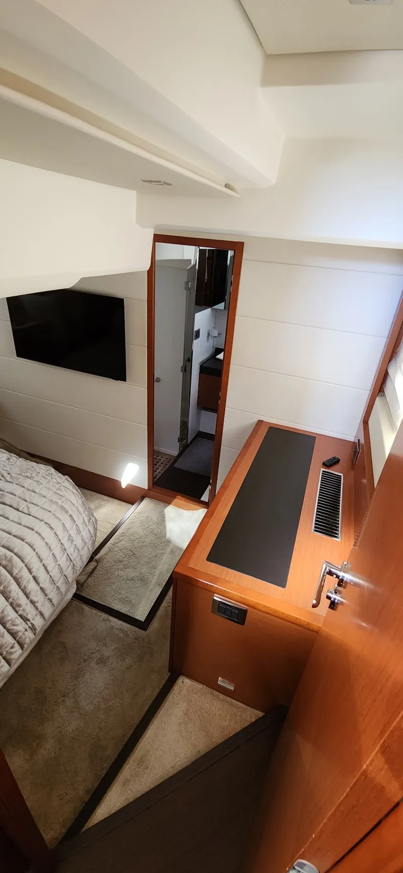 Slide: The Image of Jeanneau Prestige 50 Fly 2016 - 13