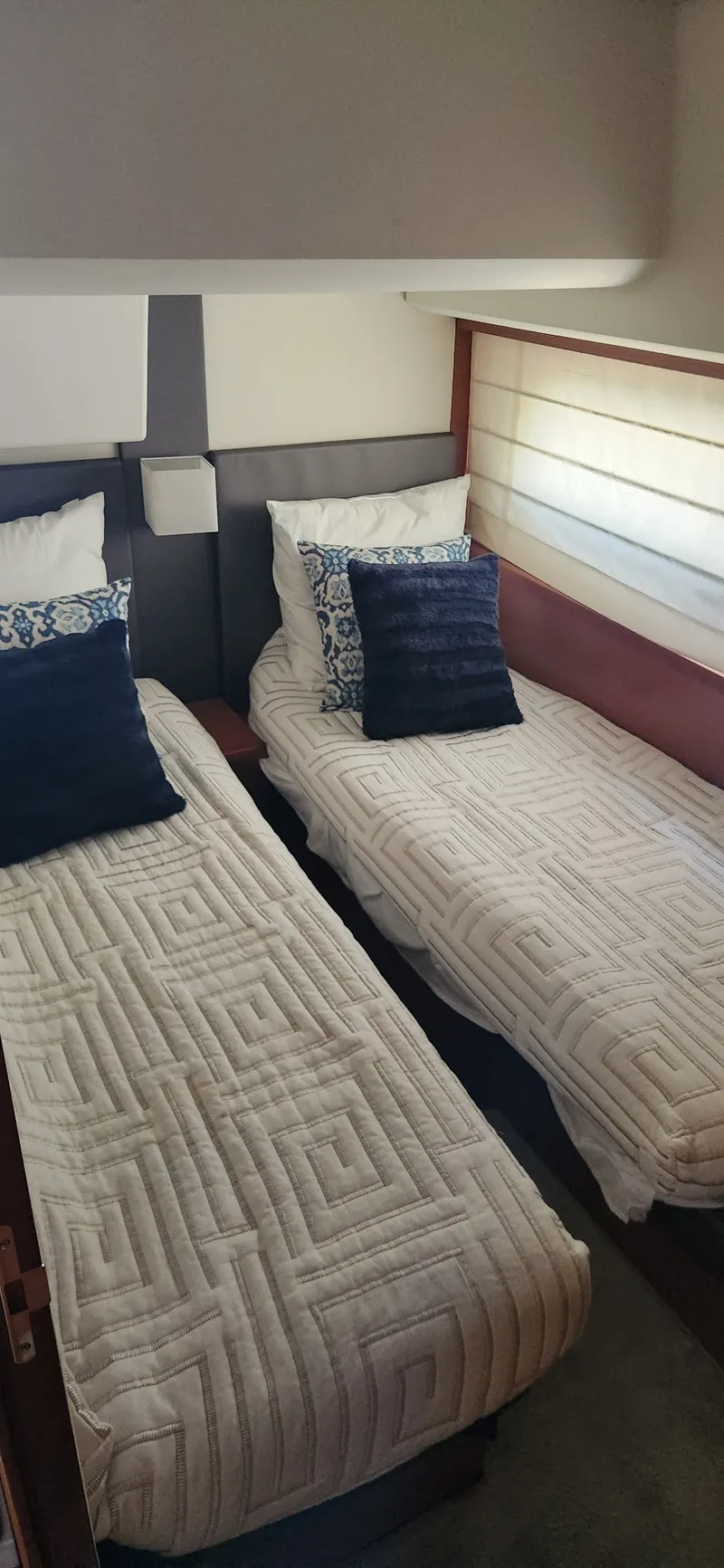 Slide: The Image of Jeanneau Prestige 50 Fly 2016 - 18