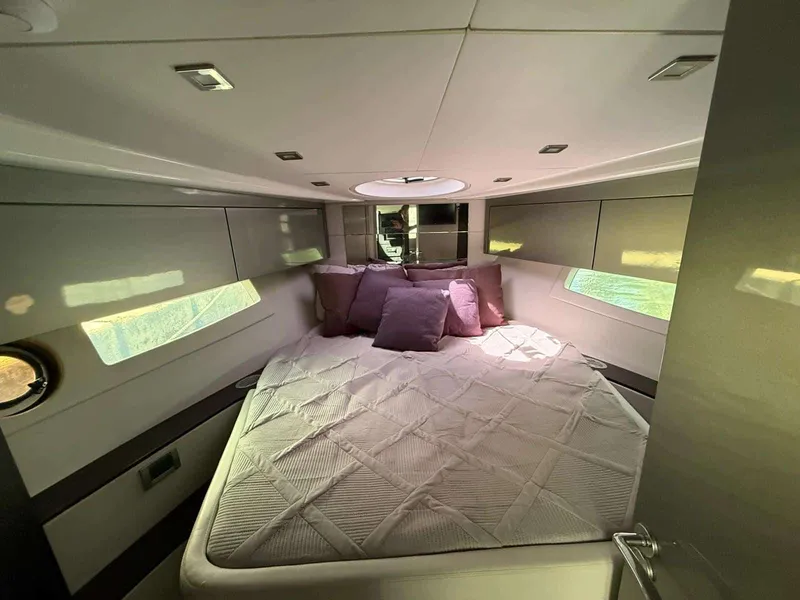 Slide: The Image of Schaefer 400 Sport 2023 - 2