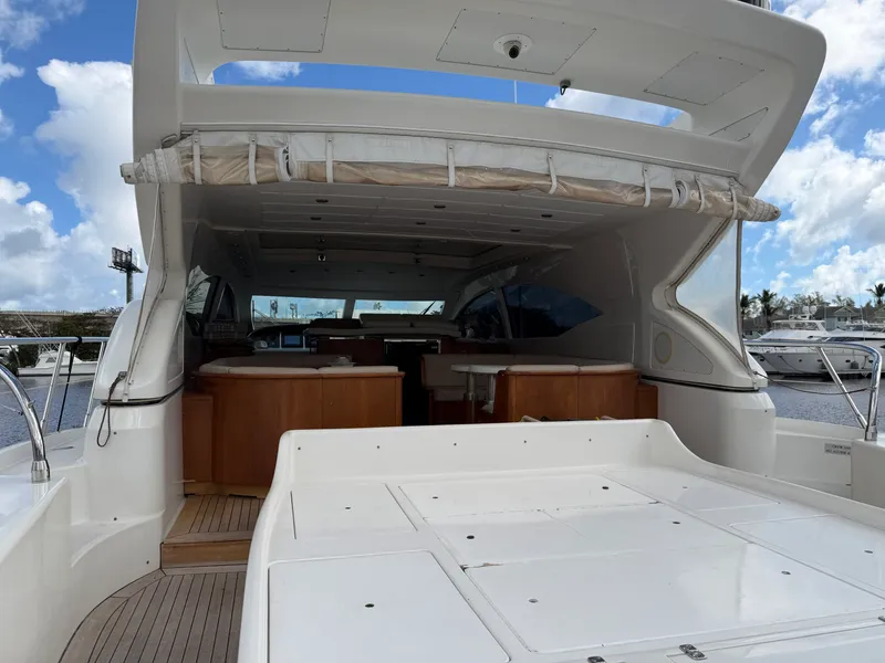 Slide: The Image of Mangusta 72 2004 - 8