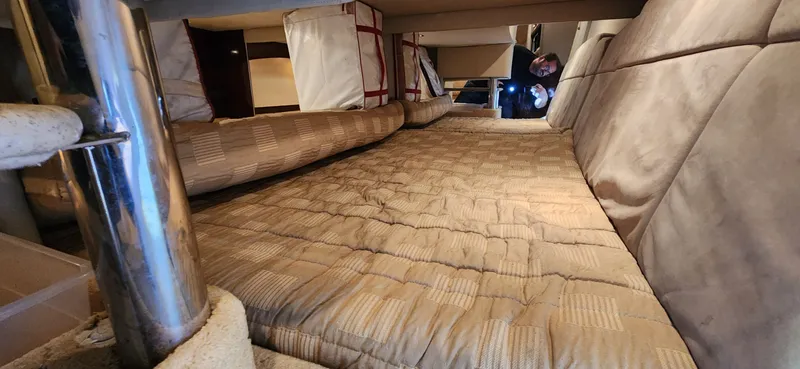 Slide: The Image of Formula 370 Super Sport 2004 - 10