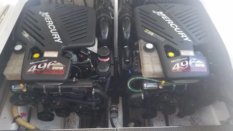 Slide: The Image of Formula 370 Super Sport 2004 - 17