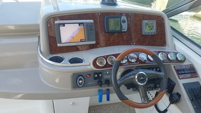 Slide: The Image of Formula 370 Super Sport 2004 - 4