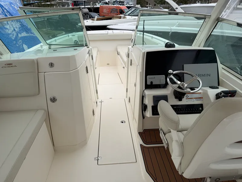 The Image of Cobia 330 Dual Console 2021 - 0