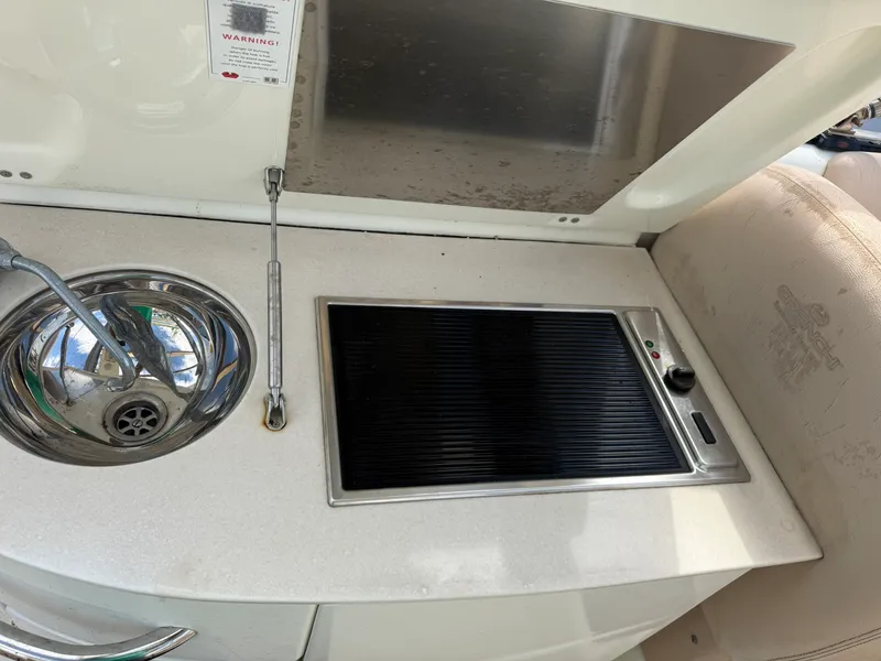 Slide: The Image of Cranchi Endurance 41 2009 - 16