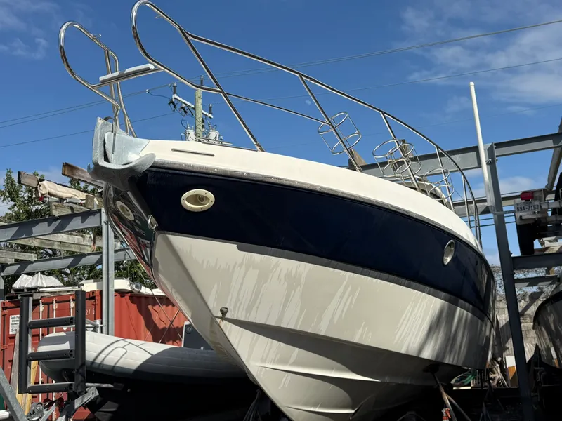 Slide: The Image of Cranchi Endurance 41 2009 - 21