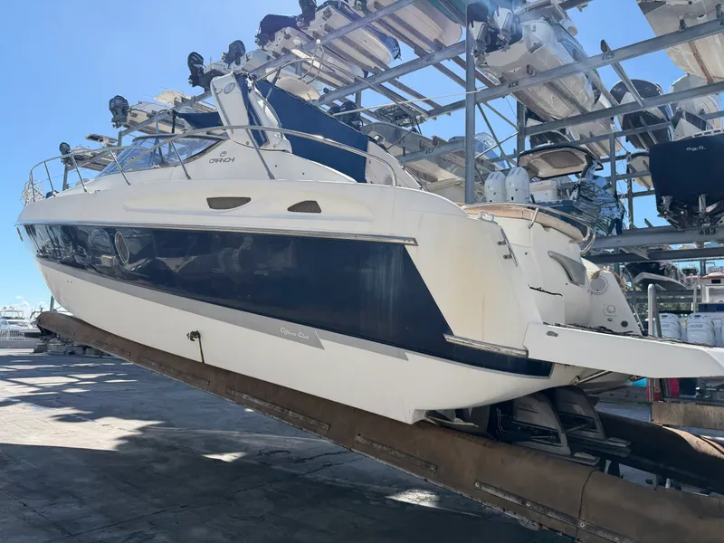 Slide: The Image of Cranchi Endurance 41 2009 - 4