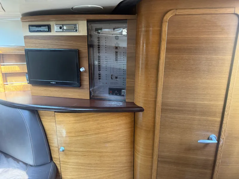 Slide: The Image of Cranchi Endurance 41 2009 - 9