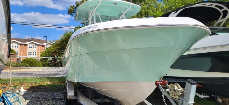 Slide: The Image of Aquasport 2500 Center Console 2021 - 26