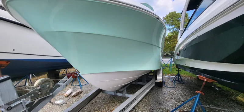 Slide: The Image of Aquasport 2500 Center Console 2021 - 24