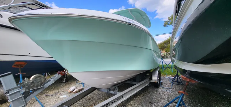 Slide: The Image of Aquasport 2500 Center Console 2021 - 23