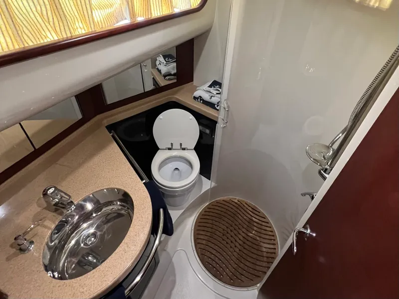 Slide: The Image of Chris-Craft Roamer 40 2007 - 39