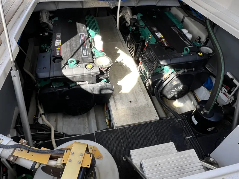 Slide: The Image of Chris-Craft Roamer 40 2007 - 42