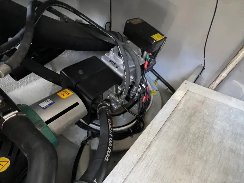 Slide: The Image of Chris-Craft Roamer 40 2007 - 47