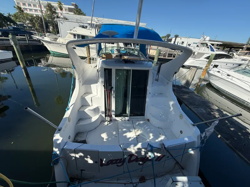 Slide: The Image of Carver Yachts 350 Mariner 2000 - 2