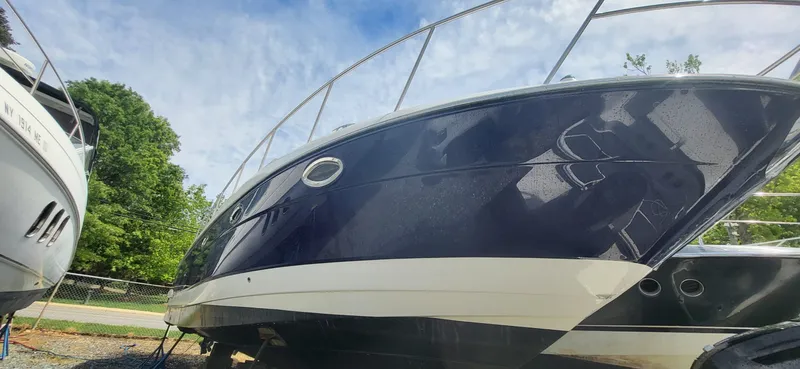 Slide: The Image of Monterey 350 Sport Yacht 2008 - 22