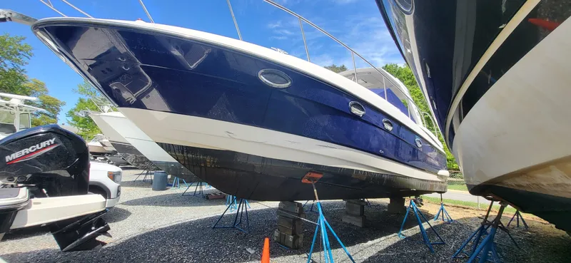 Slide: The Image of Monterey 350 Sport Yacht 2008 - 24