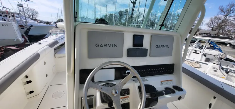 Slide: The Image of World Cat 320 CC 2019 - 11